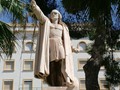 Columbus is honored in this naval city. The unifier of Cartagena's hsitory is that it was home to great explorers and seamen.
